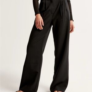 *NWT* A&F Sloane Tailored Wide Leg Pant *NWT*